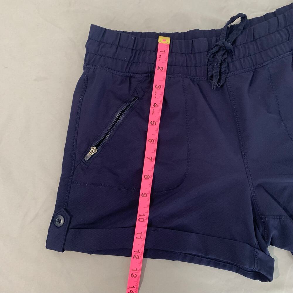 Tangerine Navy Blue Athletic Shorts
Zipper Pockets & Rolled Cuffs Size Medium - Picture 11 of 12